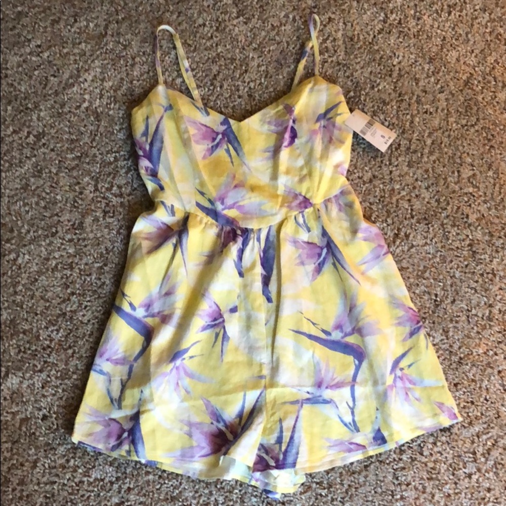 BRAND NEW forever 21 romper